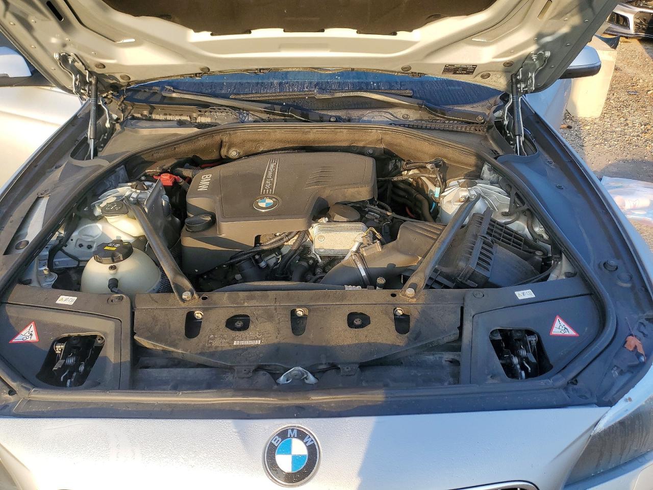 2015 BMW 528 XI photo 31