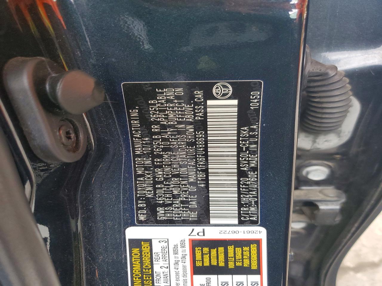 2015 TOYOTA CAMRY SE photo 12
