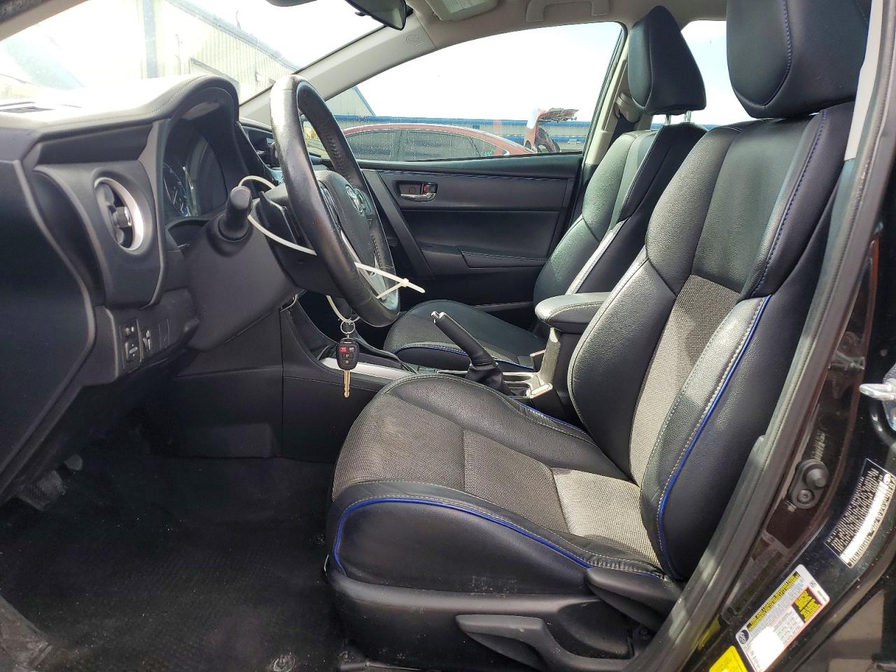 2018 TOYOTA COROLLA SE photo 7