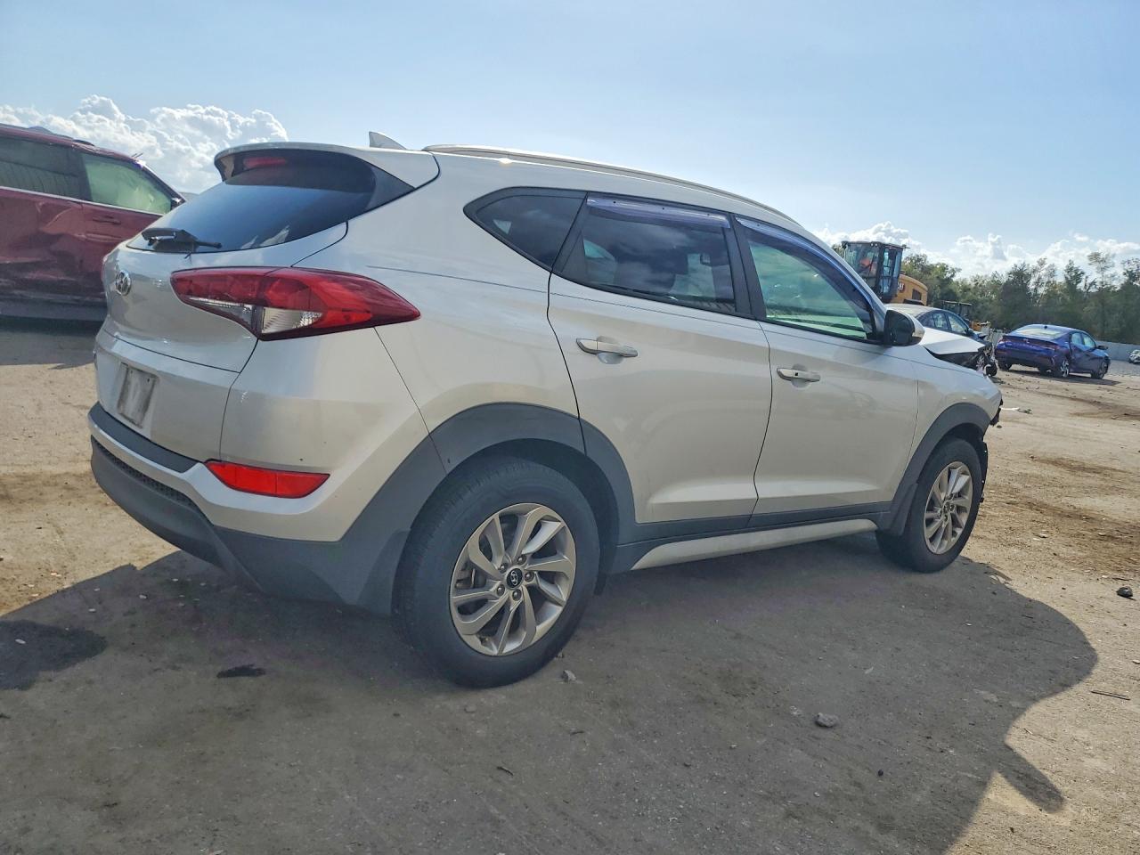 2018 HYUNDAI TUCSON SEL PLUS photo 5