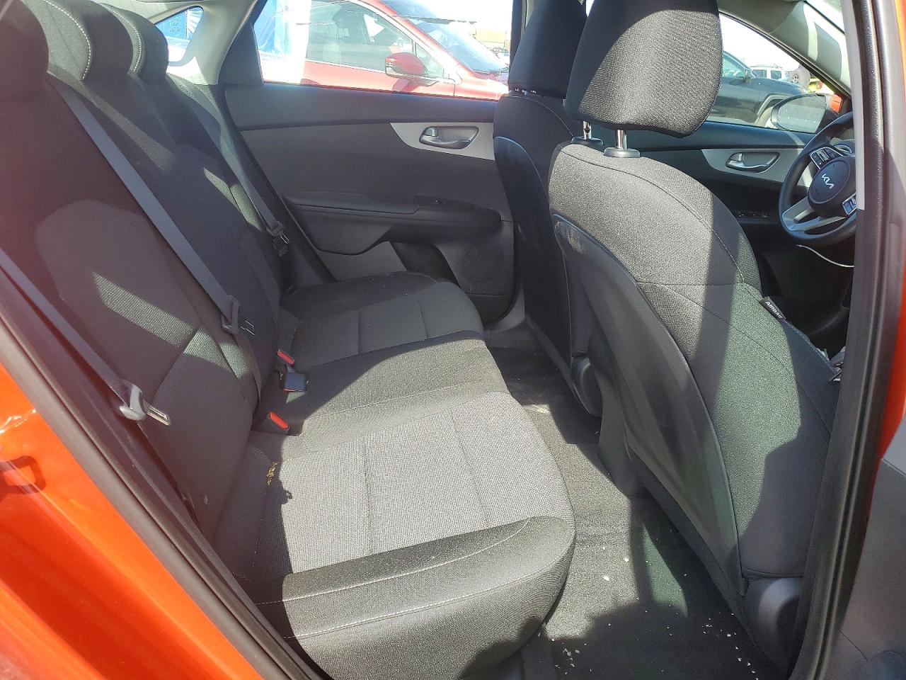 2023 KIA FORTE LXS photo 10