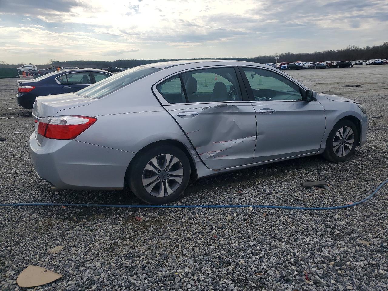 2013 HONDA ACCORD LX photo 5