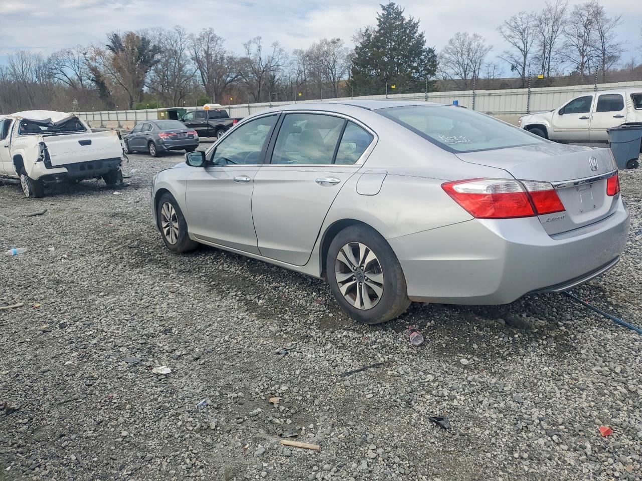2013 HONDA ACCORD LX photo 3