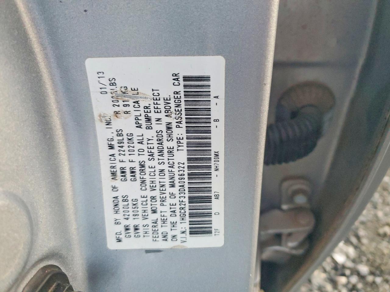2013 HONDA ACCORD LX photo 23