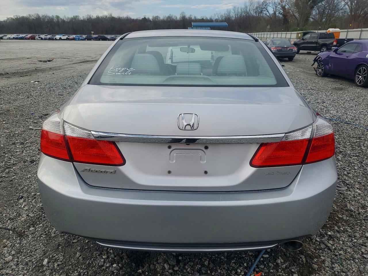 2013 HONDA ACCORD LX photo 11