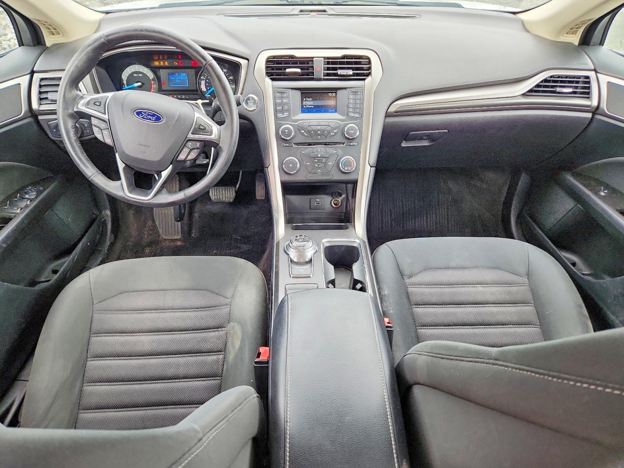 2017 FORD FUSION S photo 8