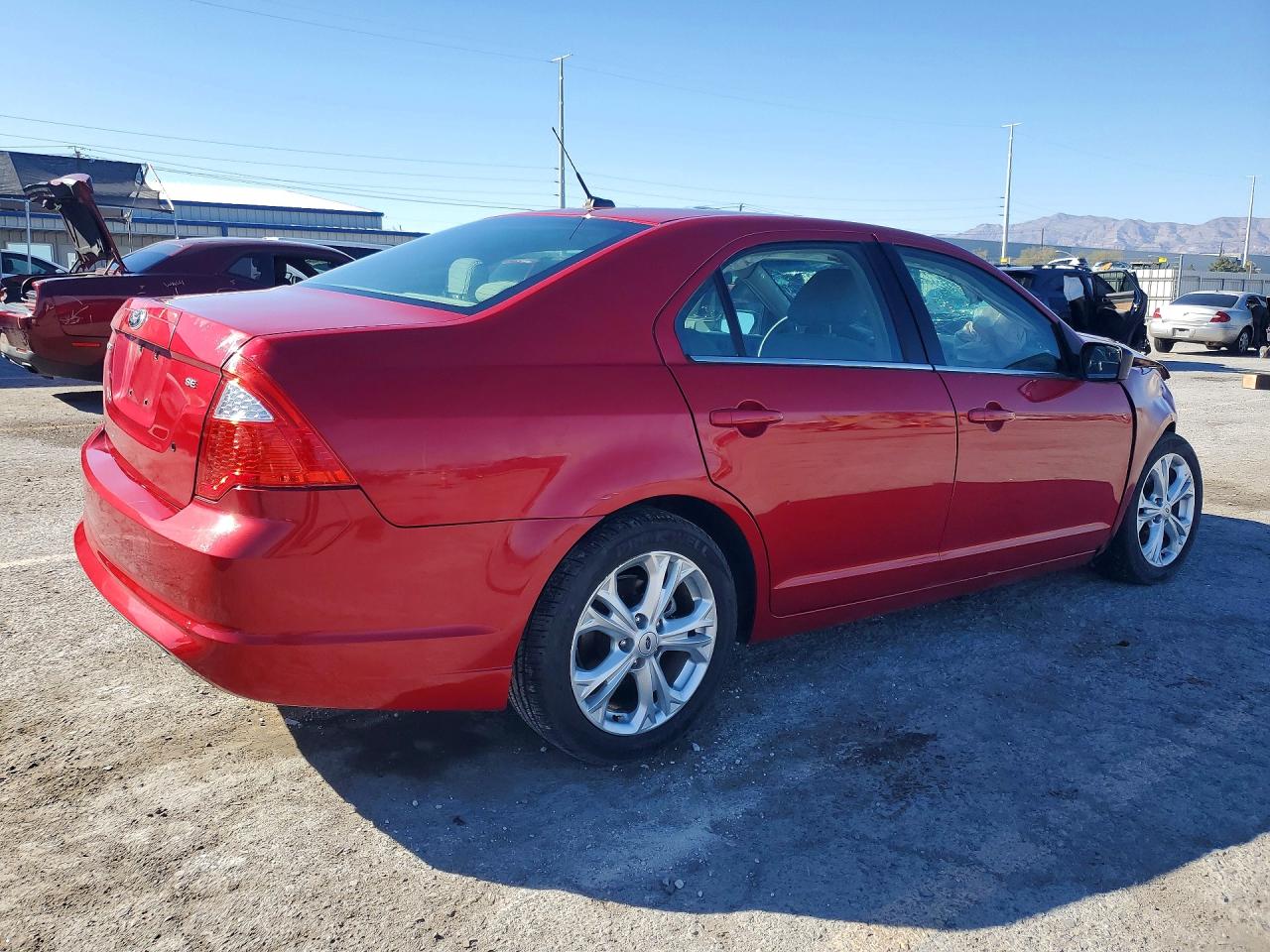 2012 FORD FUSION SE photo 3