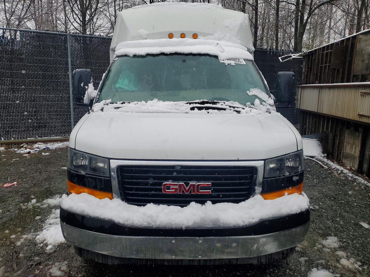 2024 GMC SAVANA UTILITY / SERVICE TRUCK photo 13