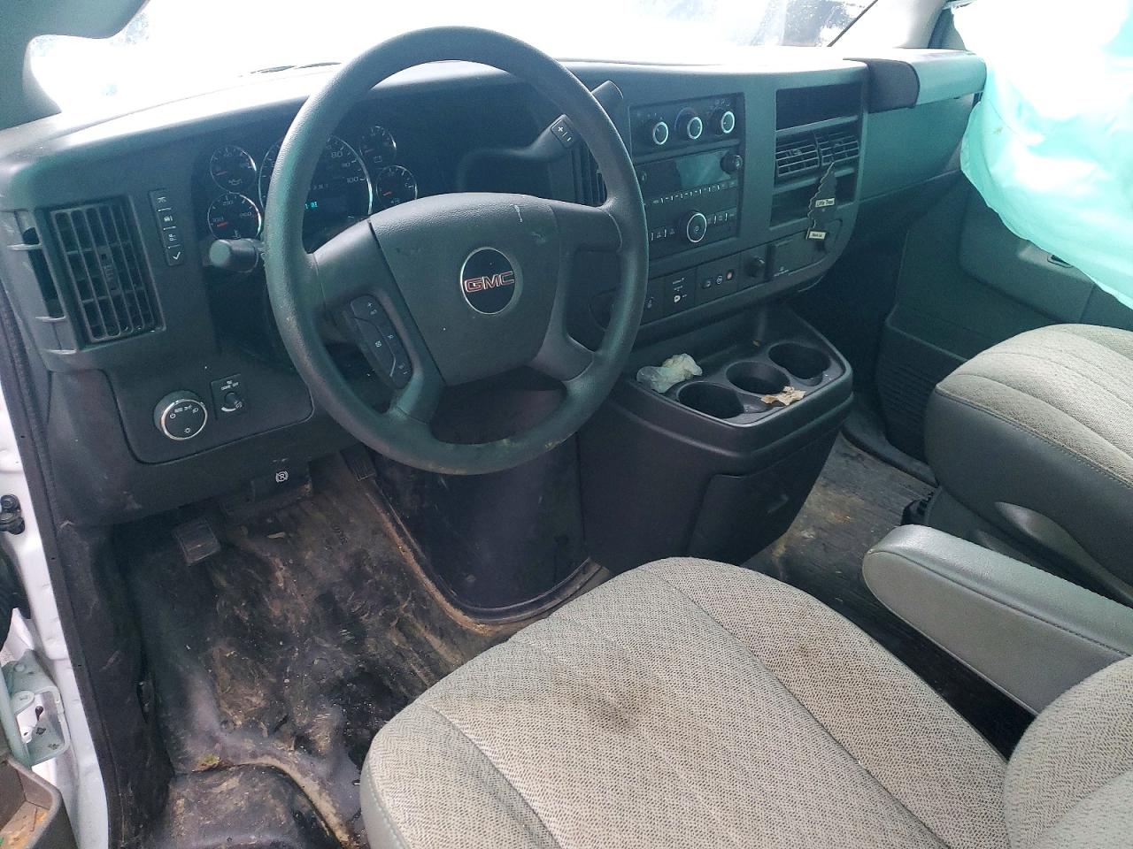 2024 GMC SAVANA UTILITY / SERVICE TRUCK photo 22