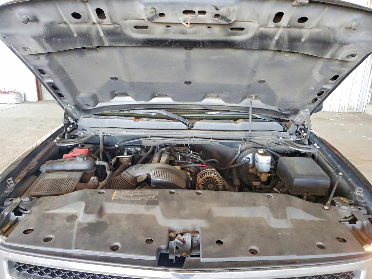 2010 CHEVROLET SILVERADO C1500 LT photo 11
