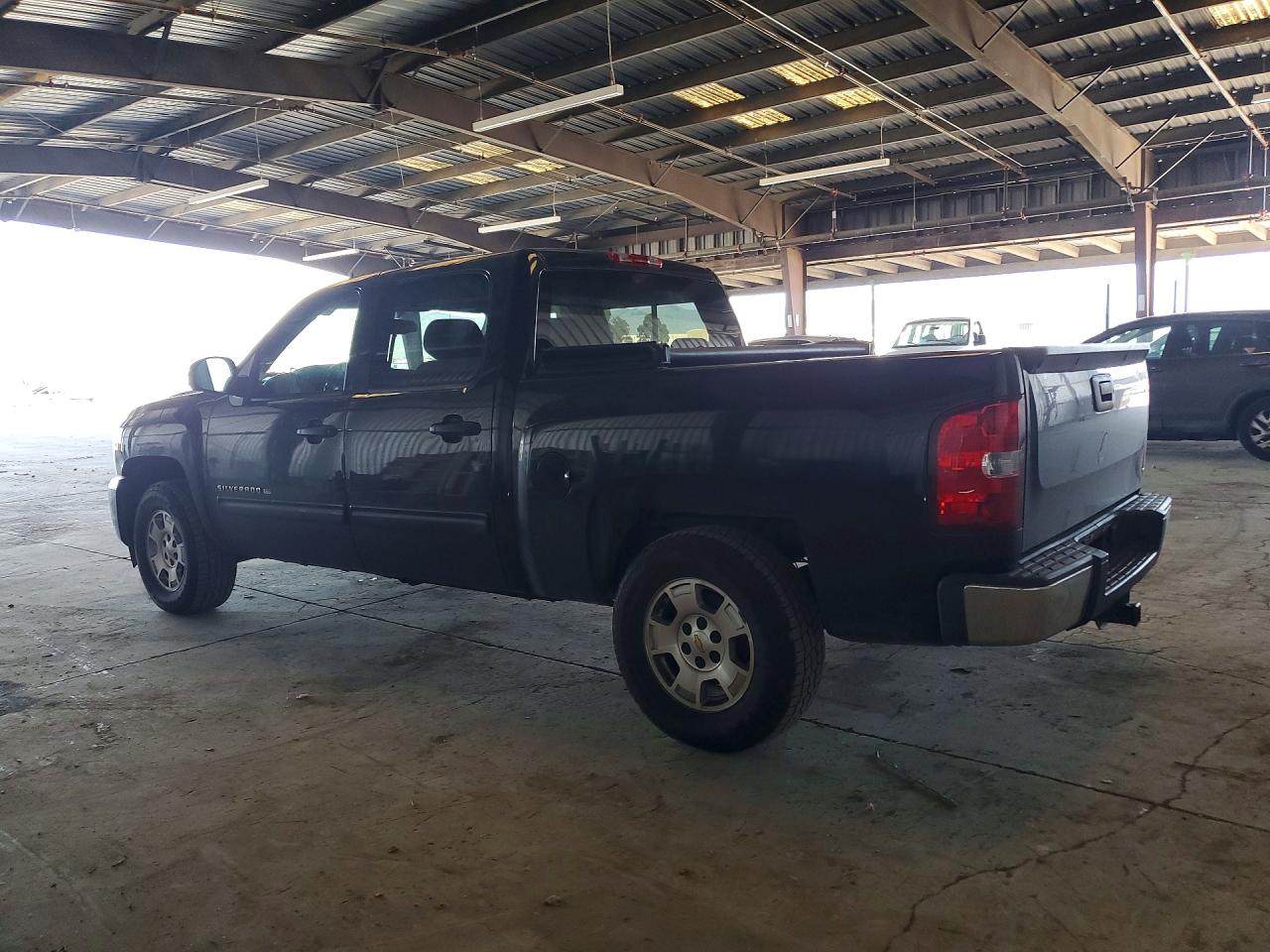 2010 CHEVROLET SILVERADO C1500 LT photo 2
