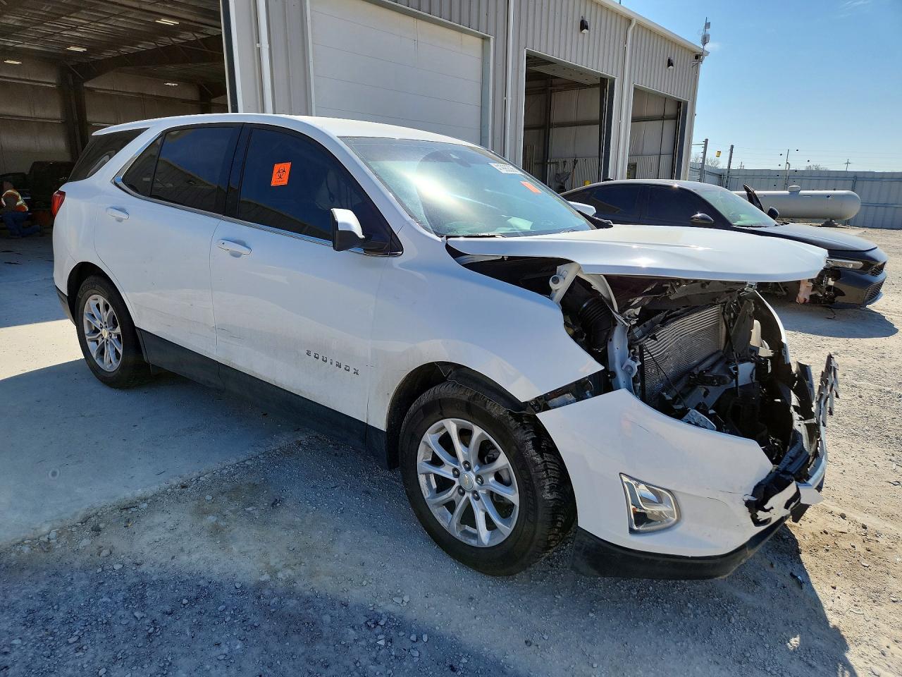 2020 CHEVROLET EQUINOX LT photo 4