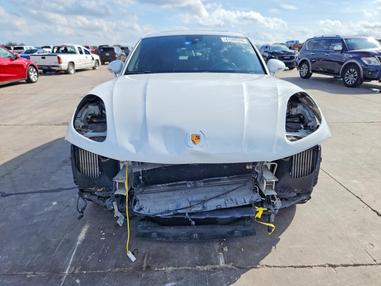 2018 PORSCHE MACAN photo 9