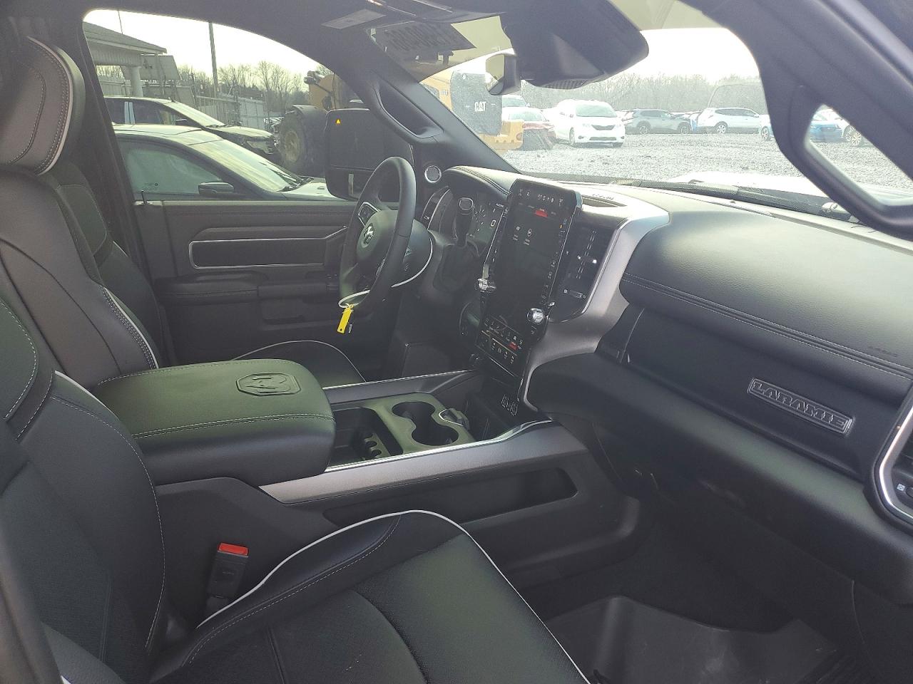 2025 RAM 2500 LARAMIE photo 5