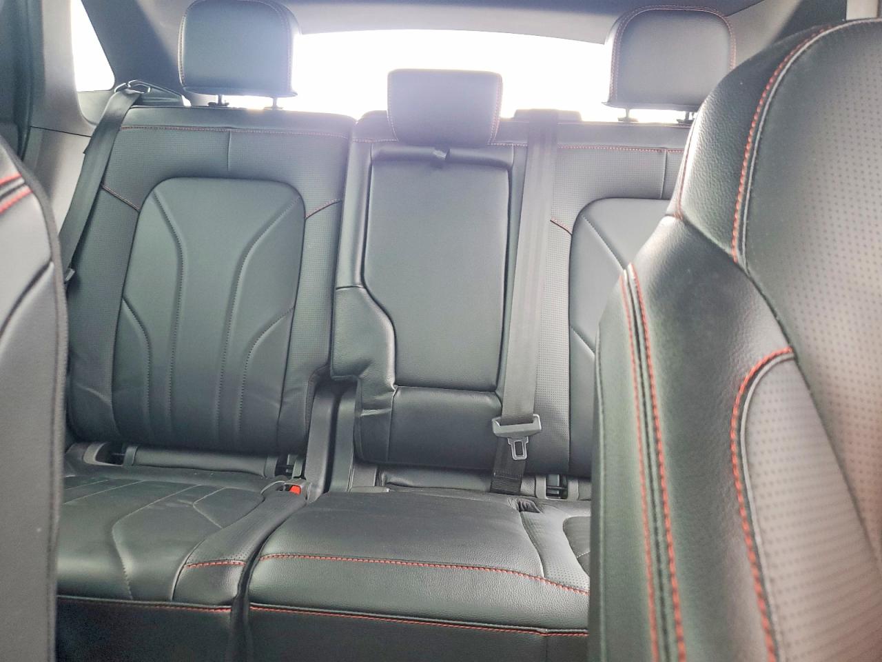 2025 FORD ESCAPE ST LINE ELITE photo 19
