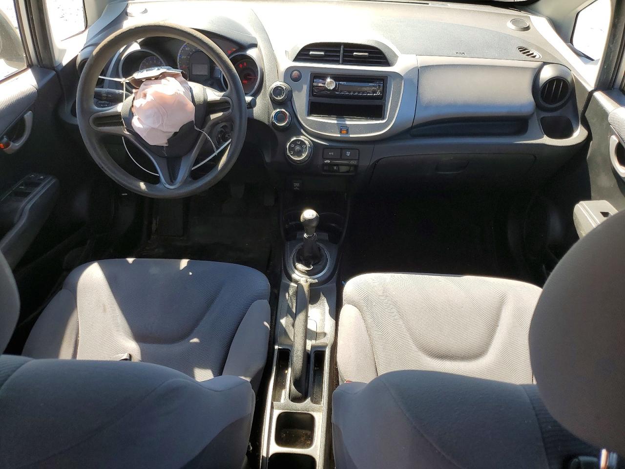 2009 HONDA FIT photo 8