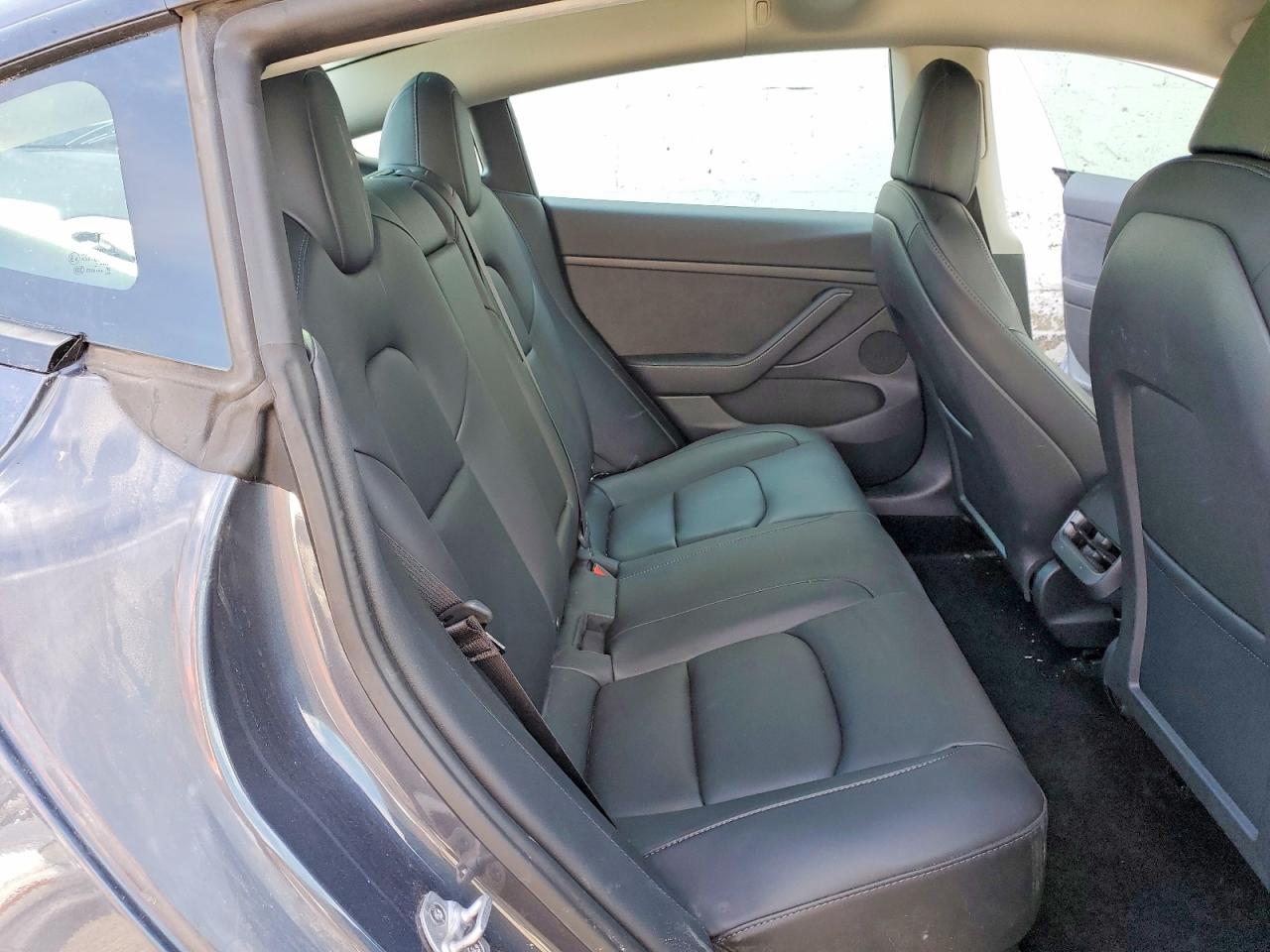 2022 TESLA MODEL 3 photo 10