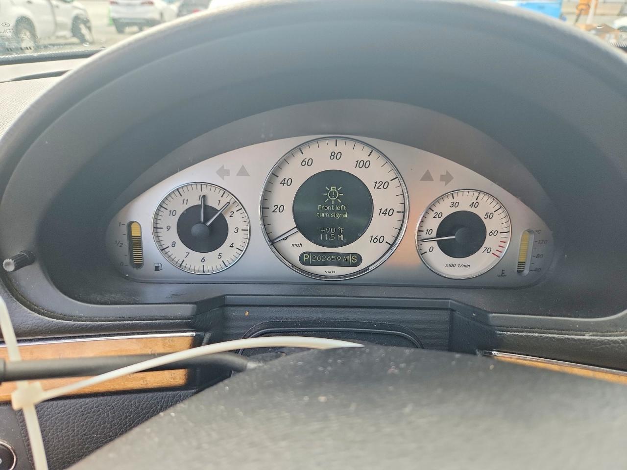2007 MERCEDES-BENZ E 350 photo 9