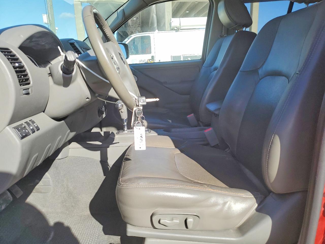 2019 NISSAN FRONTIER SL photo 7