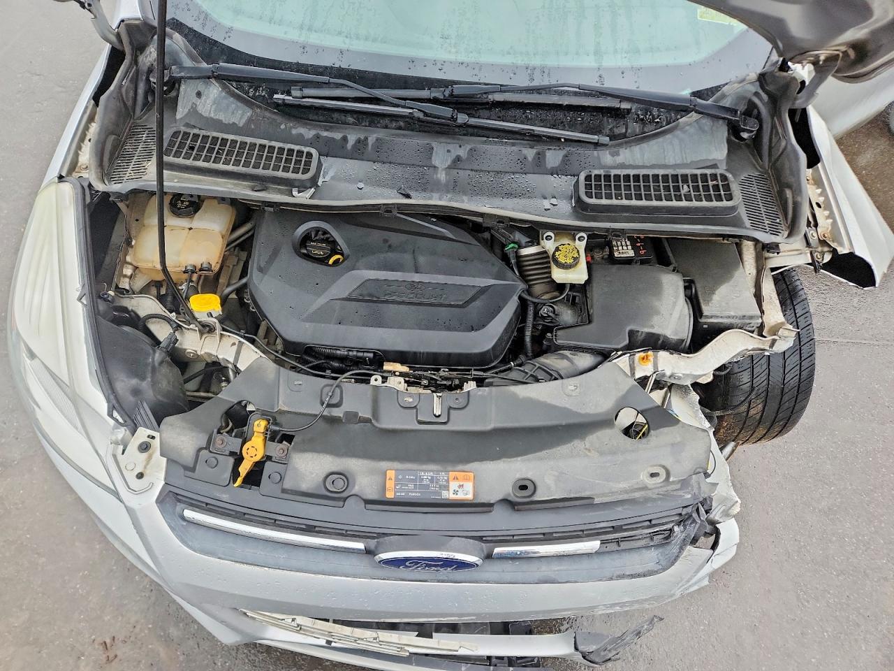 2015 FORD ESCAPE SE photo 23