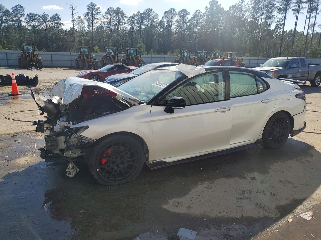 2022 TOYOTA CAMRY