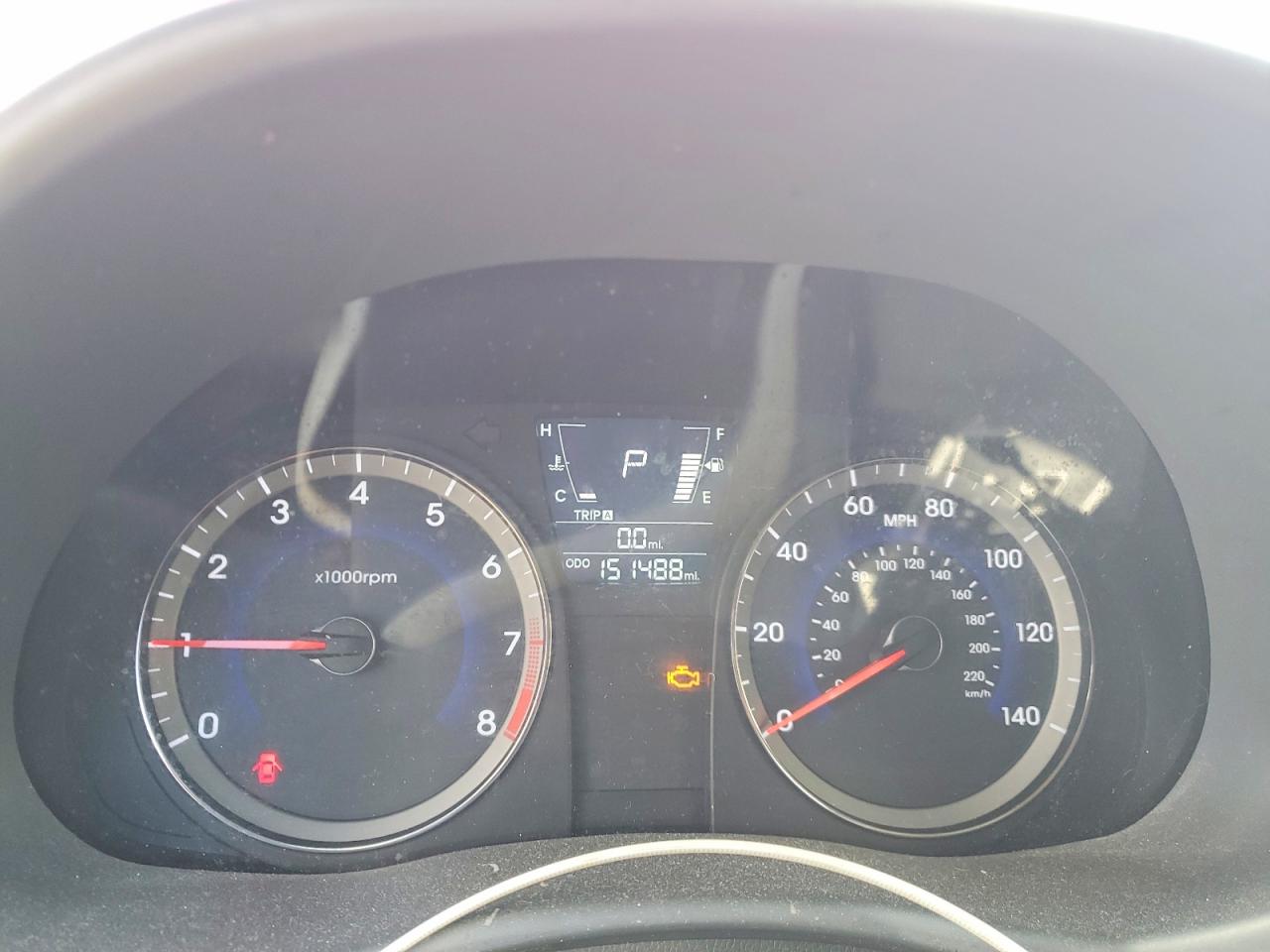 2014 HYUNDAI ACCENT GLS photo 9