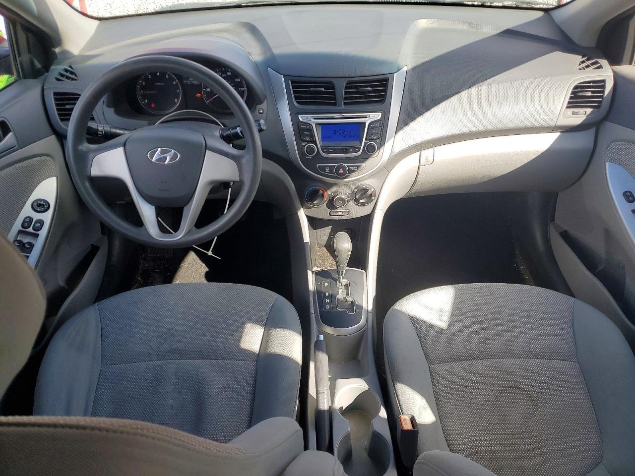 2014 HYUNDAI ACCENT GLS photo 8