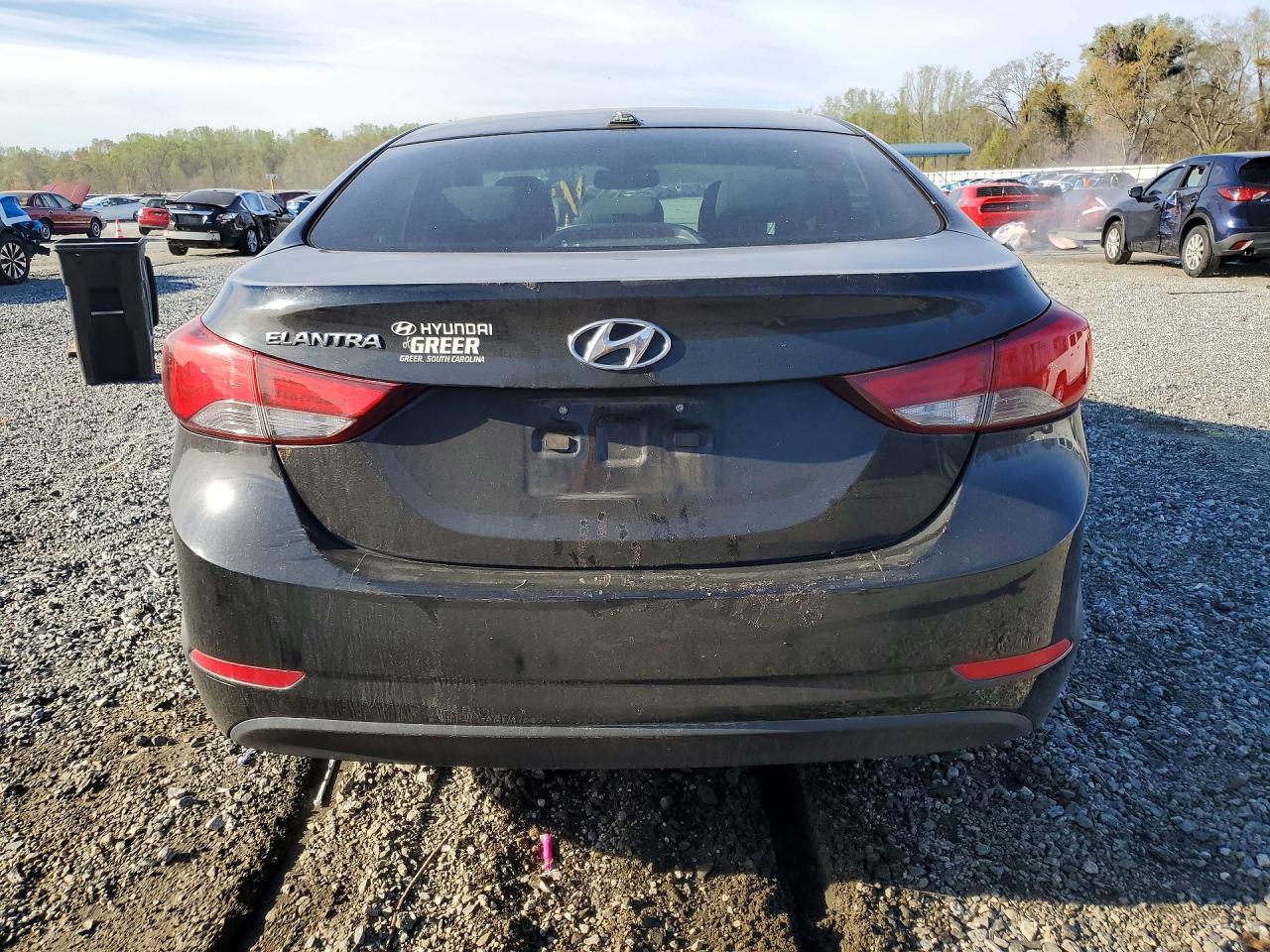 2016 HYUNDAI ELANTRA SE photo 11