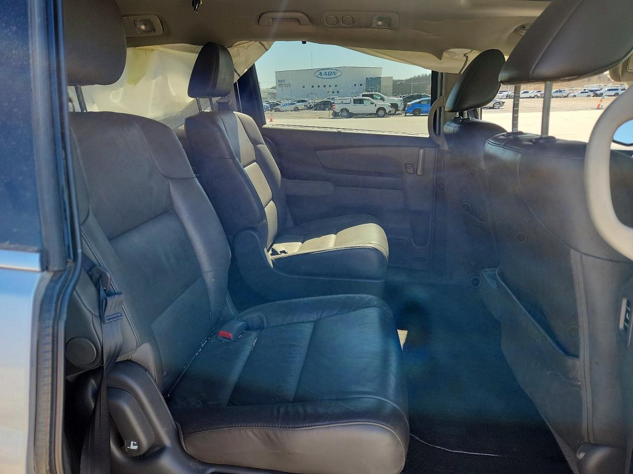 2012 HONDA ODYSSEY TOURING photo 21