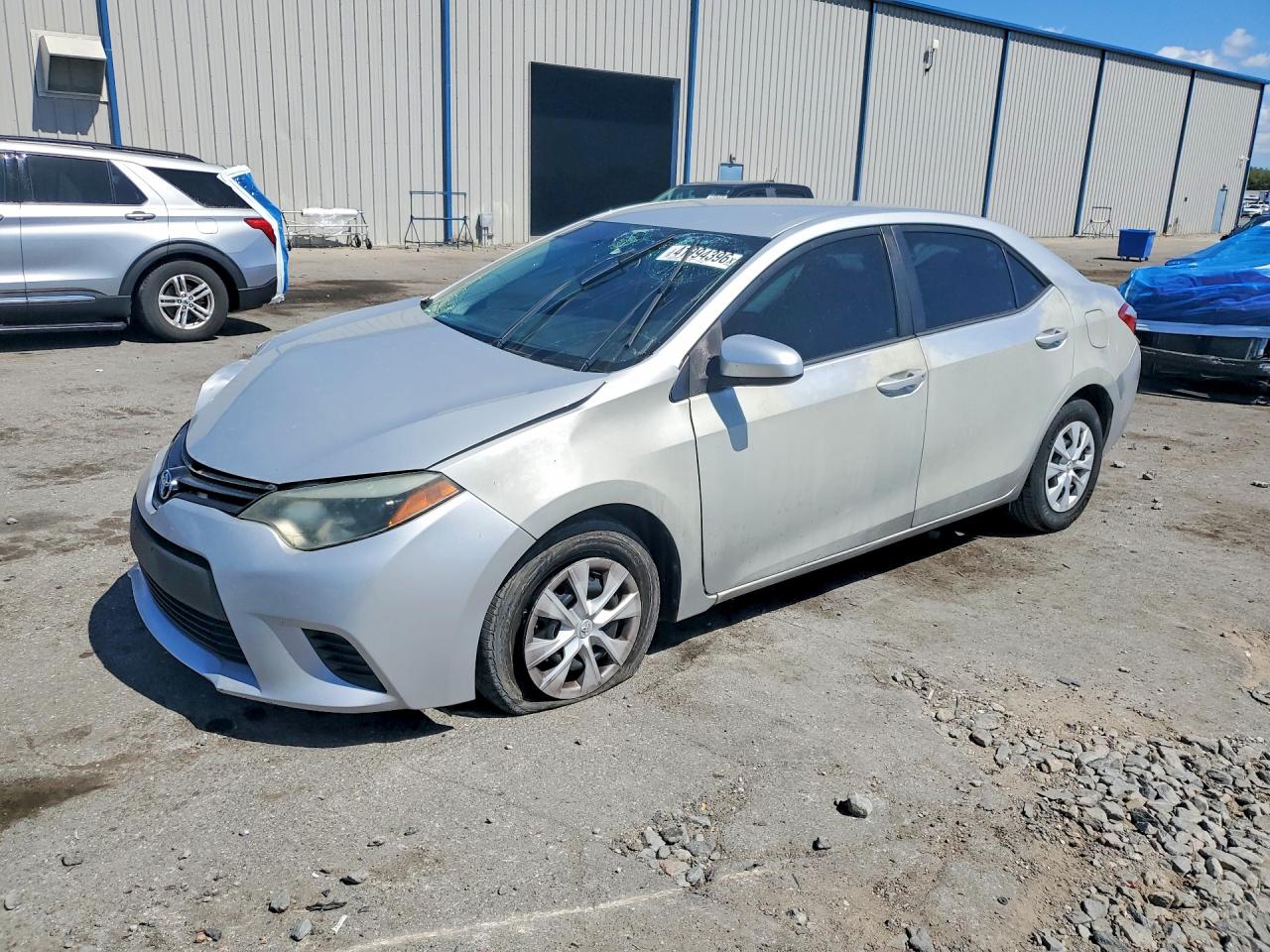 2015 TOYOTA COROLLA