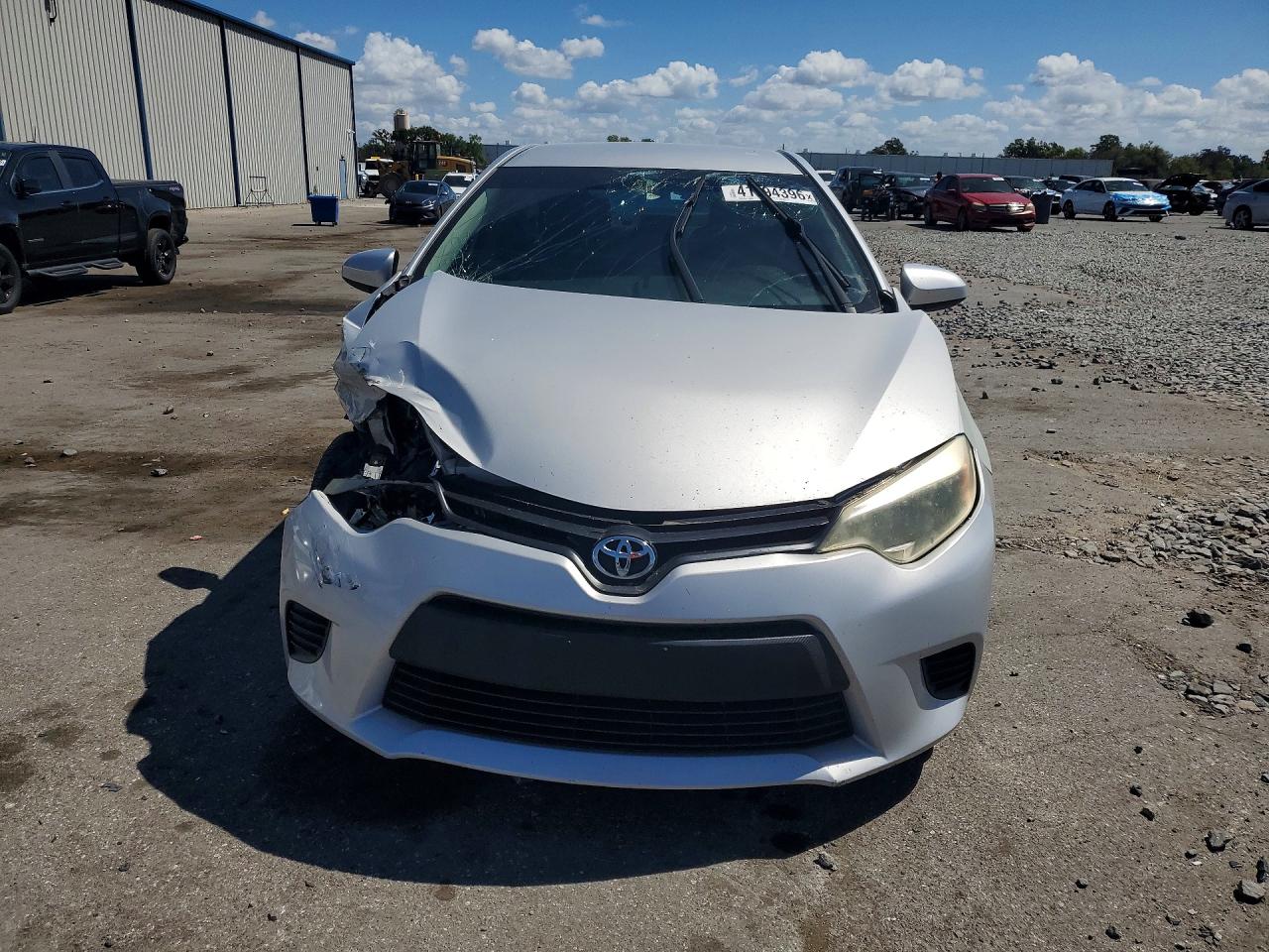 2015 TOYOTA COROLLA L photo 9