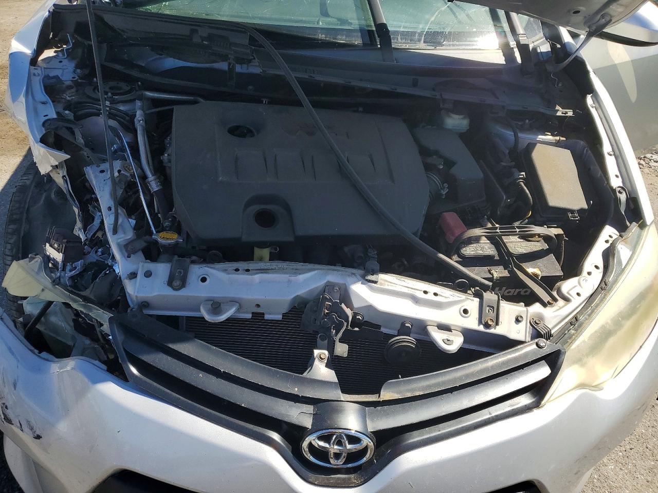 2015 TOYOTA COROLLA L photo 21