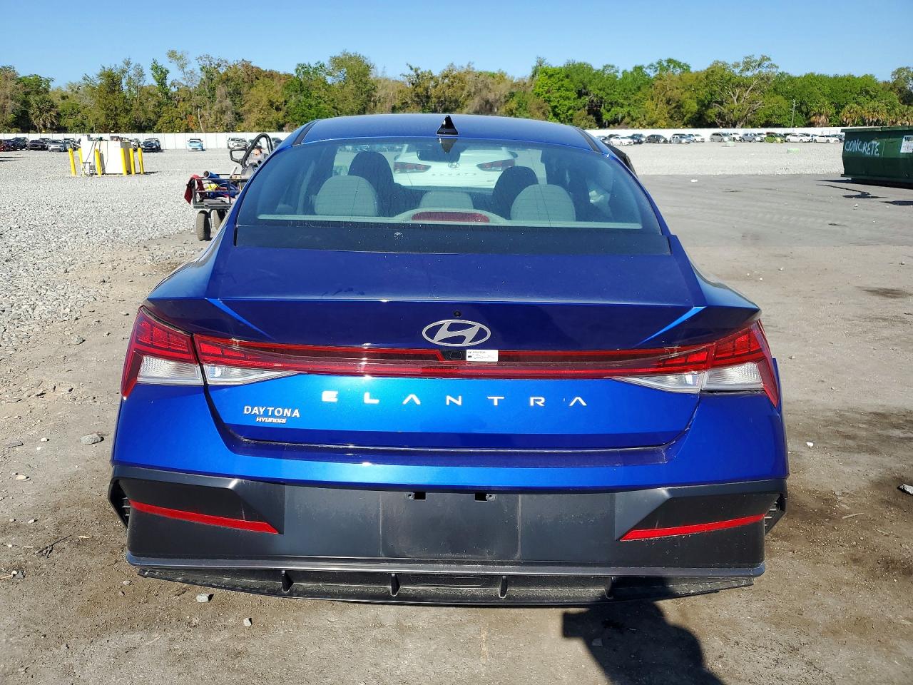 2025 HYUNDAI ELANTRA SEL CONVENIENCE photo 6