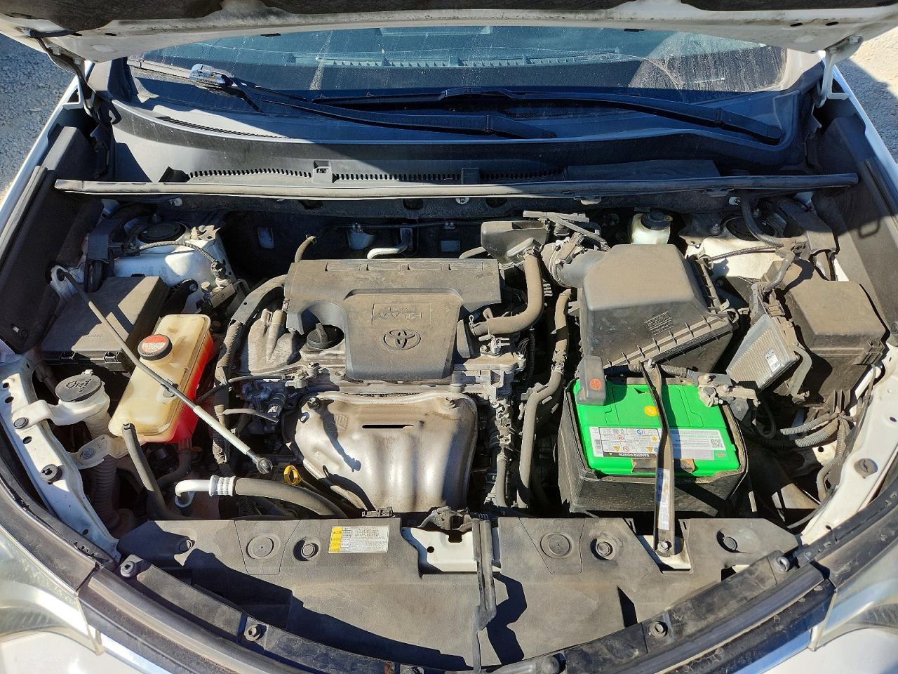 2016 TOYOTA RAV4 XLE photo 12