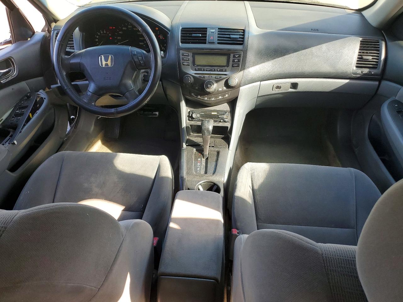 2006 HONDA ACCORD LX photo 15