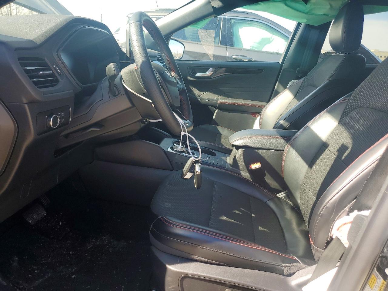 2025 FORD ESCAPE ST LINE photo 7