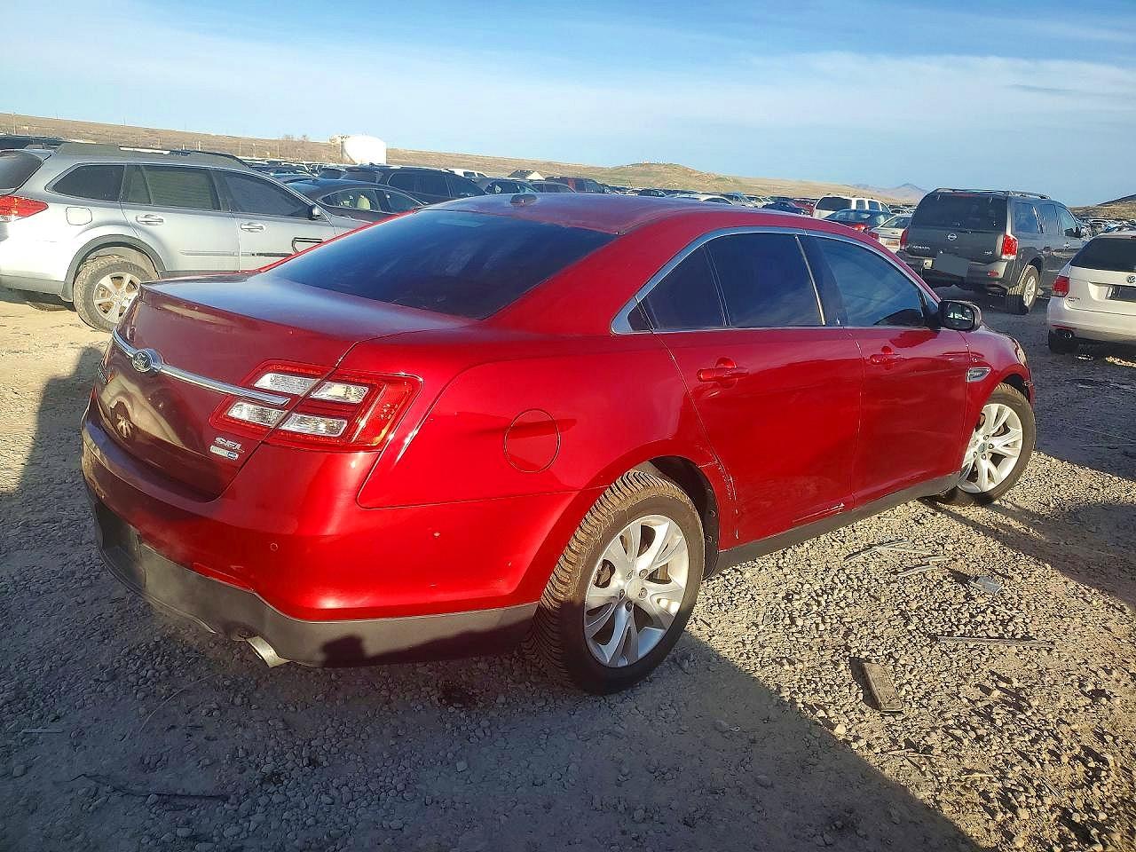 2015 FORD TAURUS SEL photo 5