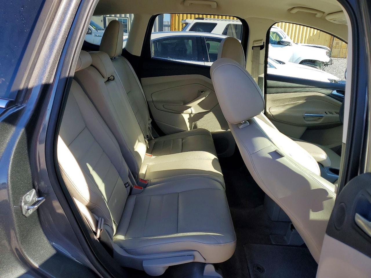 2014 FORD ESCAPE SE photo 19