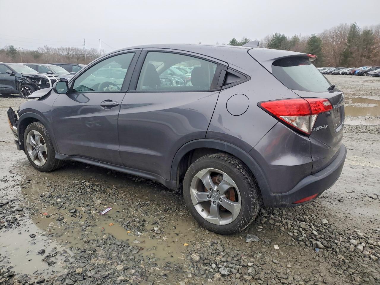 2019 HONDA HR-V LX photo 2