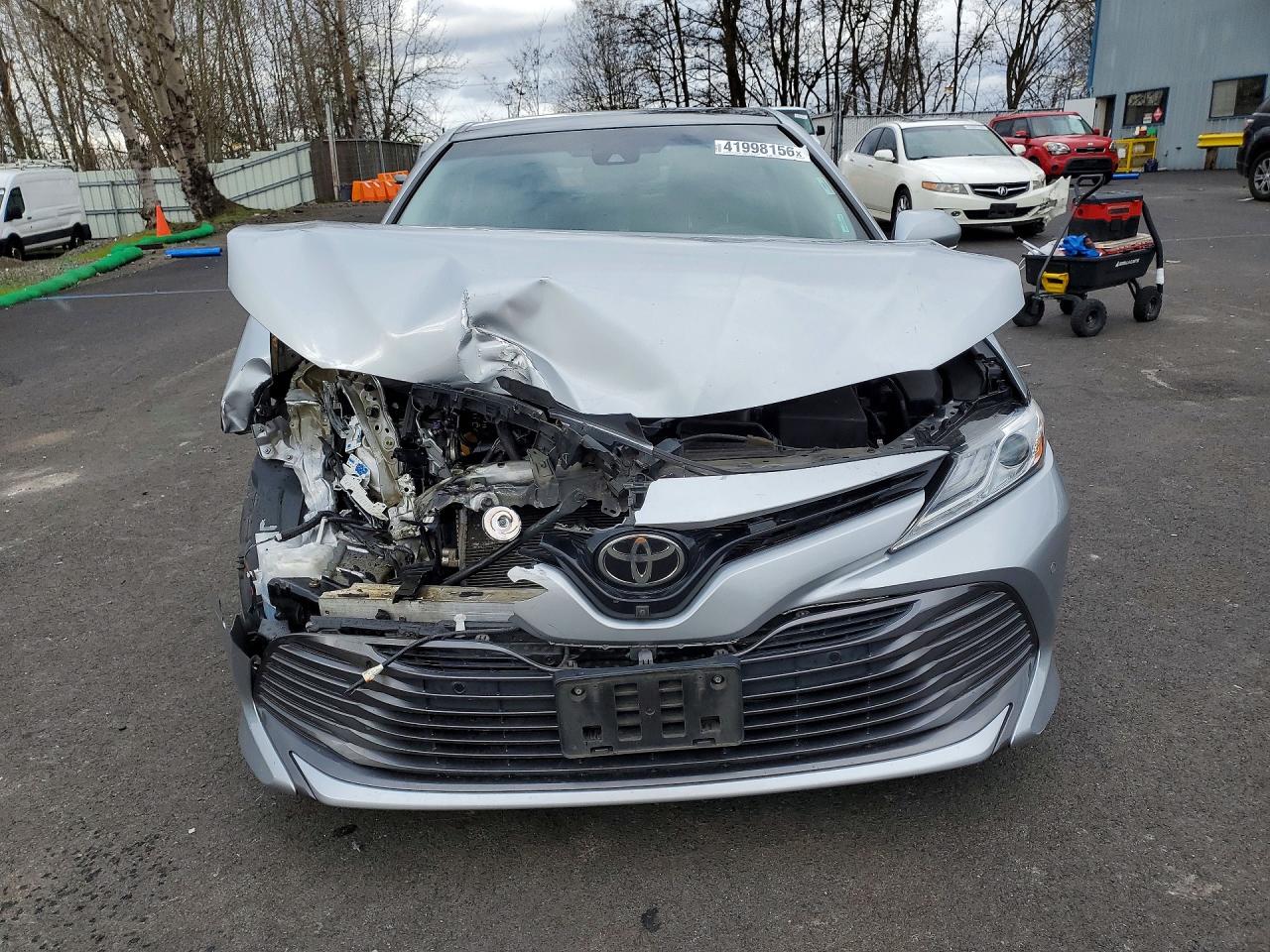 2018 TOYOTA CAMRY XLE V6 photo 9