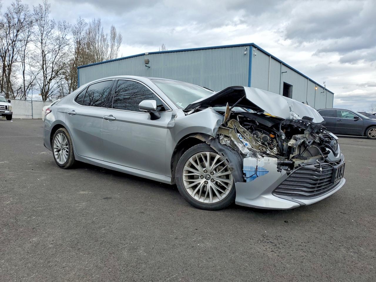 2018 TOYOTA CAMRY XLE V6 photo 7