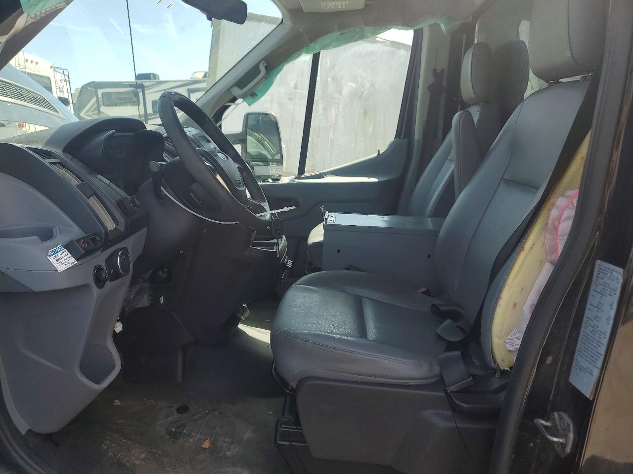 2017 FORD TRANSIT T-350 BOX TRUCK photo 19