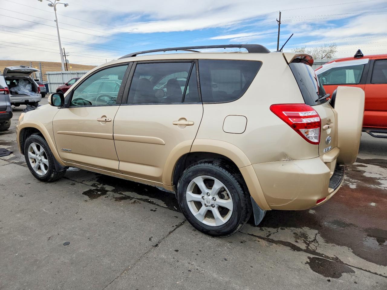 2011 TOYOTA RAV4 LIMITED photo 3