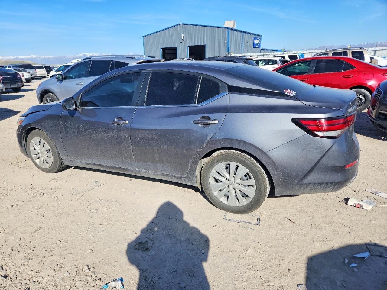 2022 NISSAN SENTRA S photo 2