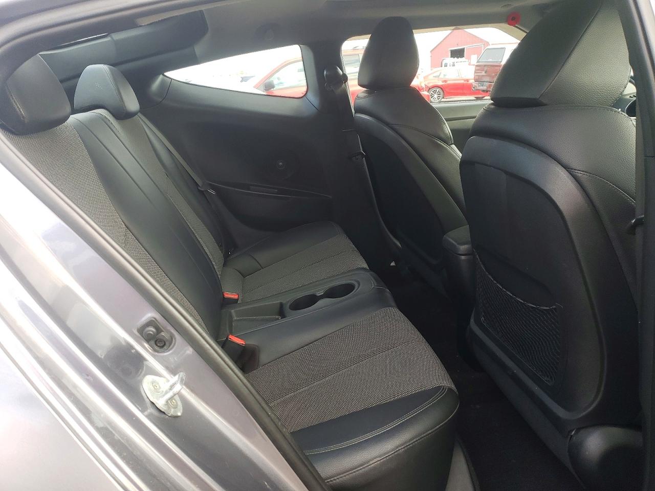 2015 HYUNDAI VELOSTER BASE photo 19