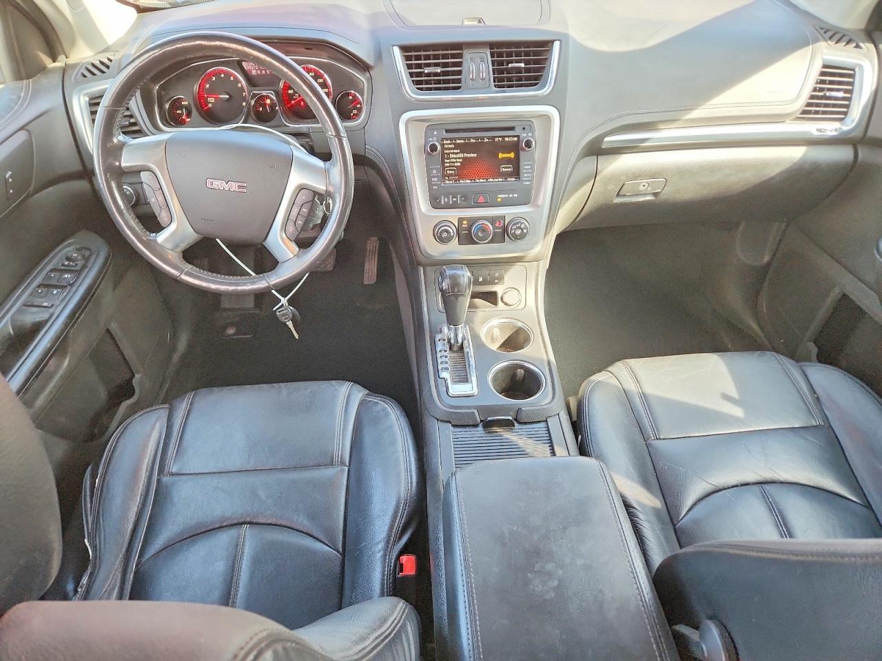 2014 GMC ACADIA SLE photo 15