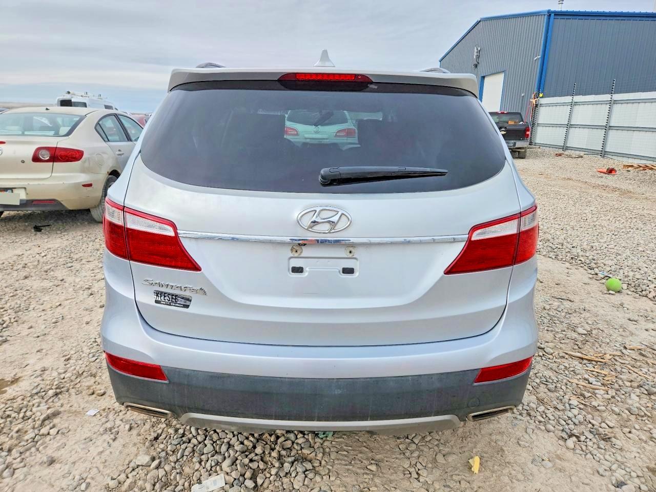 2016 HYUNDAI SANTA FE SE photo 6