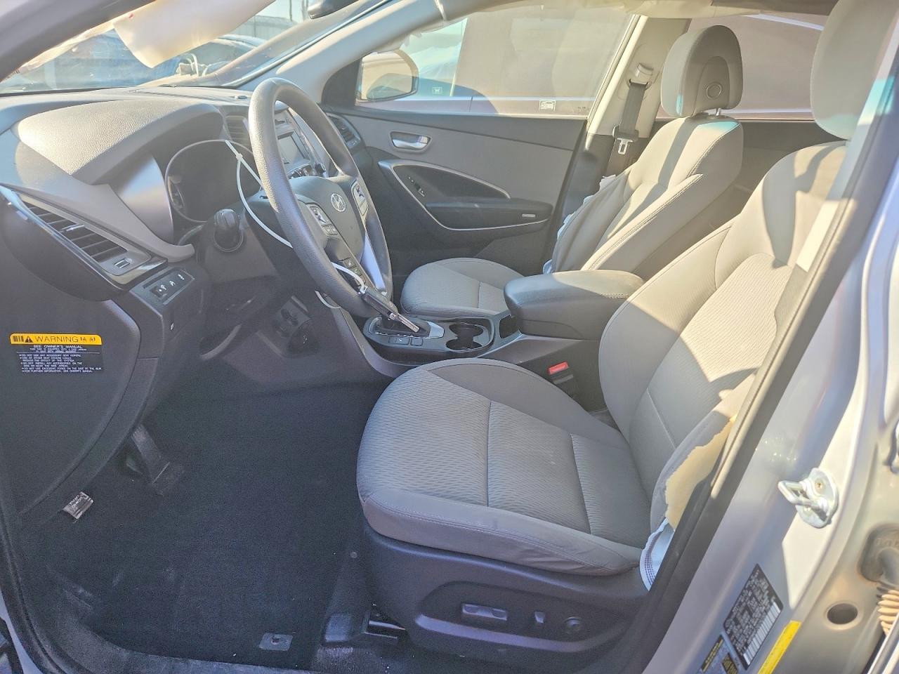 2016 HYUNDAI SANTA FE SE photo 7