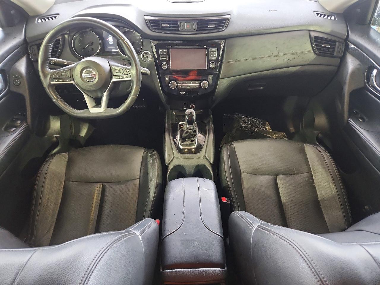 2017 NISSAN ROGUE SL photo 8