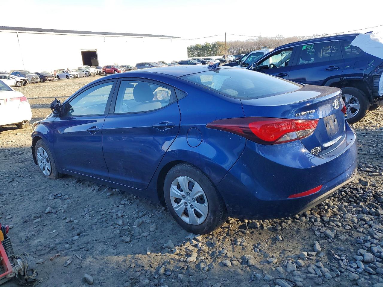 2016 HYUNDAI ELANTRA SE photo 3